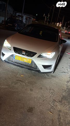 מודעת רכב סיאט לאון