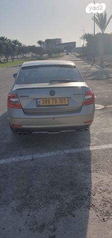 סקודה אוקטביה