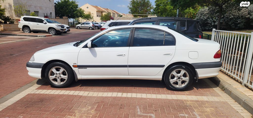 טויוטה אוונסיס