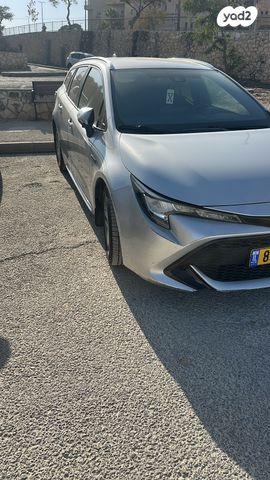 טויוטה קורולה