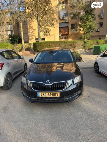 סקודה אוקטביה