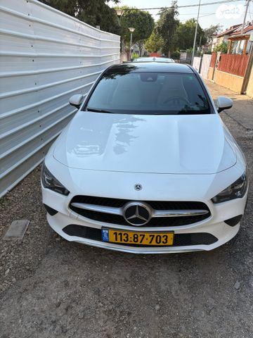 מודעת רכב מרצדס-בנץ CLA