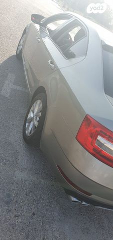 סקודה אוקטביה