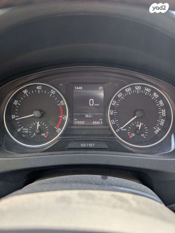 מודעת רכב סקודה ראפיד