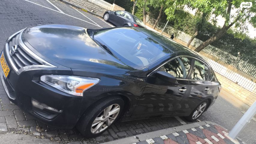 ניסאן אלטימה