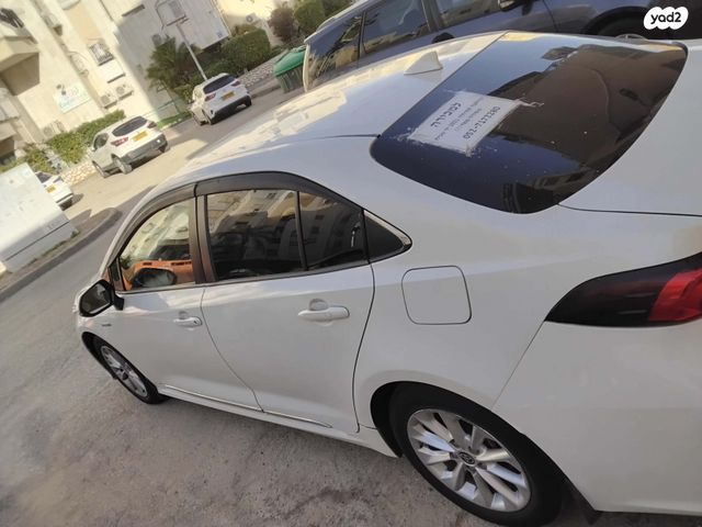 מודעת רכב טויוטה קורולה