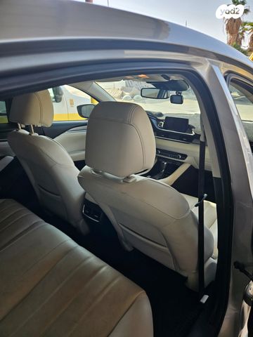 מודעת רכב מאזדה 6