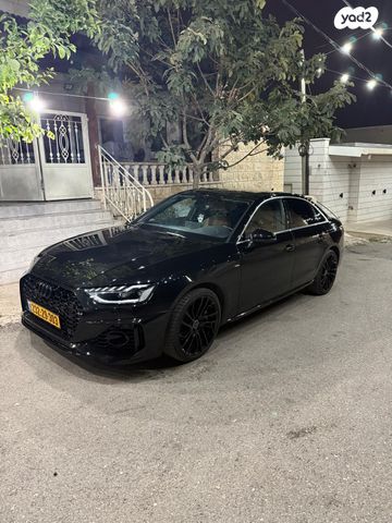 אאודי A4