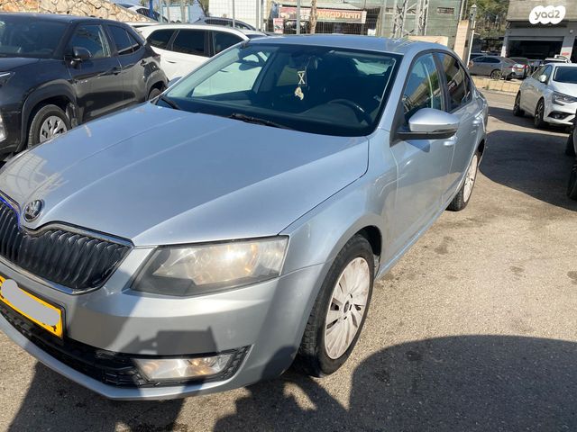 סקודה אוקטביה 