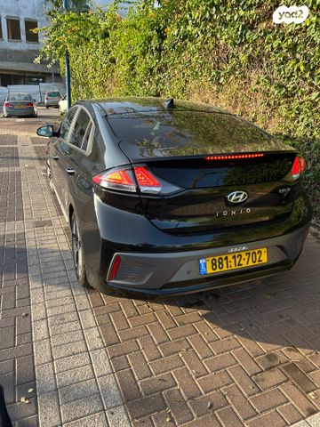 יונדאי איוניק