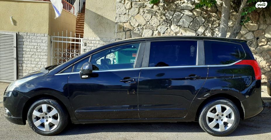 מודעת רכב פיג'ו 5008