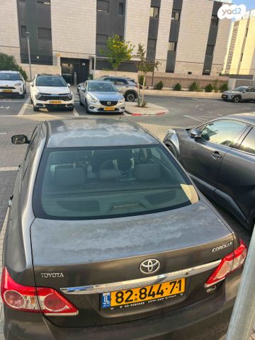 מודעת רכב טויוטה קורולה