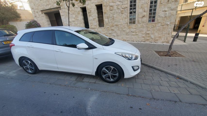 יונדאי i30