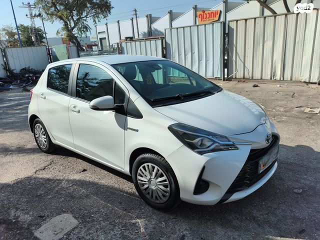 מודעת רכב טויוטה יאריס