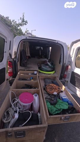 מודעת רכב סיטרואן ברלינגו