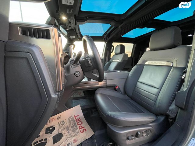 ג'י.אם.סי האמר EV