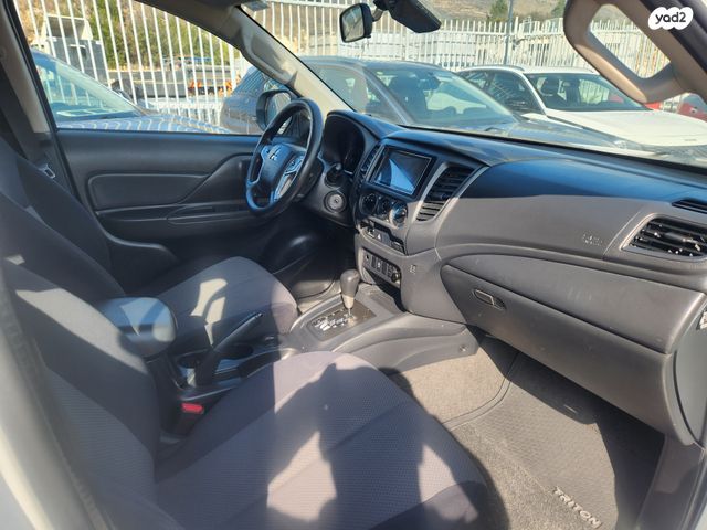 מיצובישי טרייטון / L200