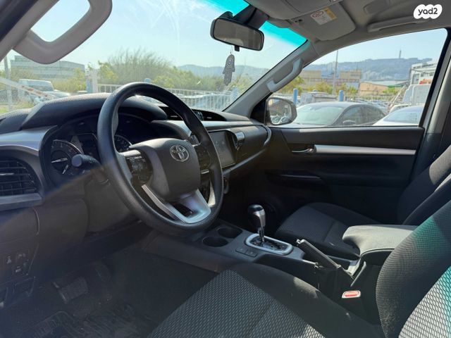 טויוטה היילקס