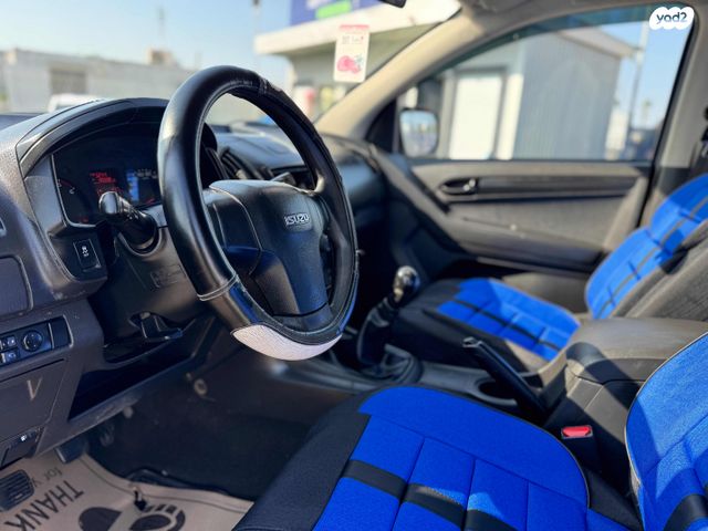 איסוזו די-מקס