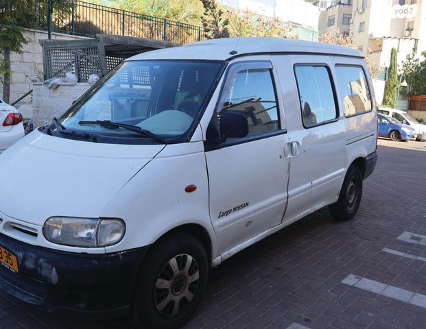 מודעת רכב ניסאן לארגו