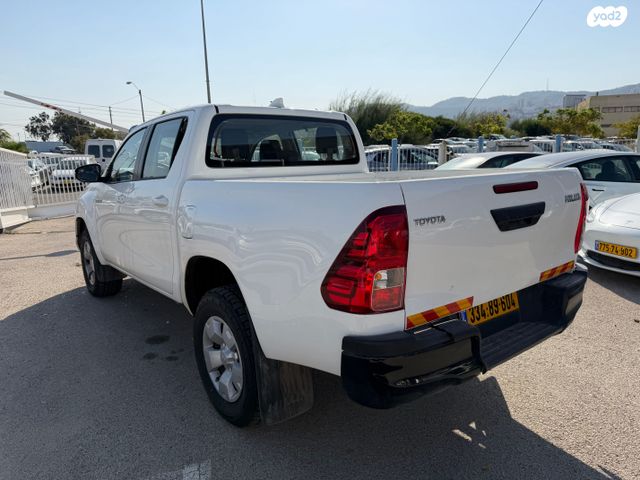 טויוטה היילקס