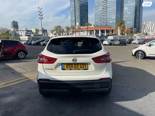 ניסאן קשקאי