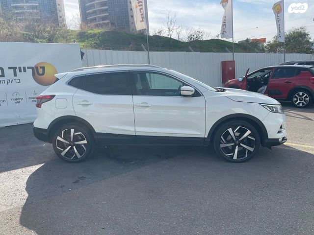 ניסאן קשקאי