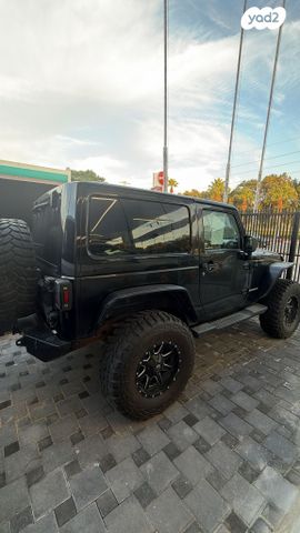 מודעת רכב ג'יפ רנגלר 1