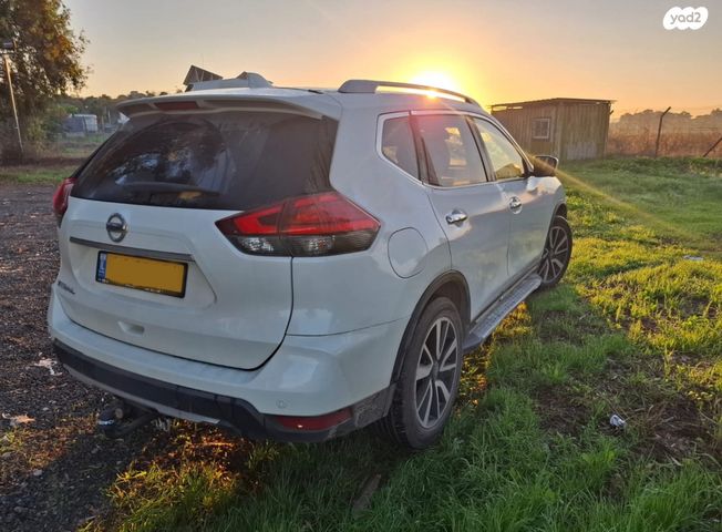 ניסאן אקס טרייל