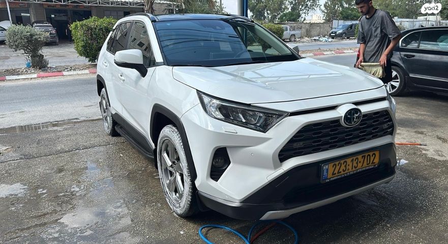 מודעת רכב טויוטה RAV4