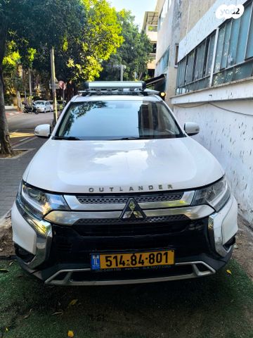 מיצובישי אאוטלנדר