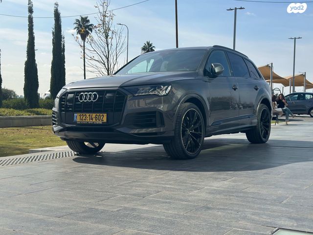 אאודי Q7