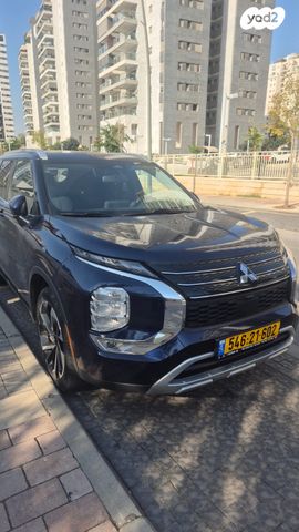 מיצובישי אאוטלנדר