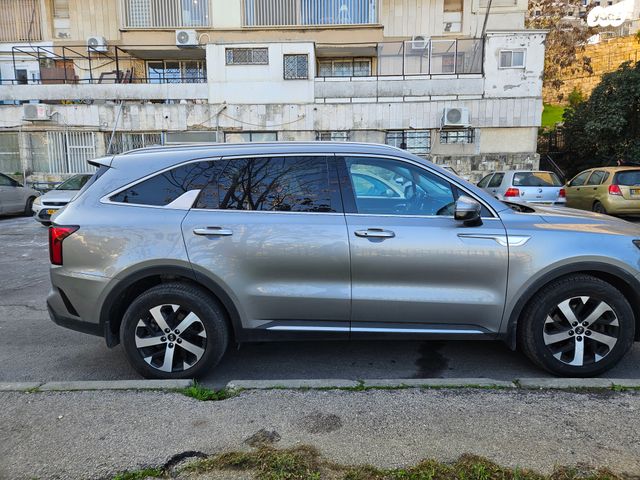 מודעת רכב קיה סורנטו 1