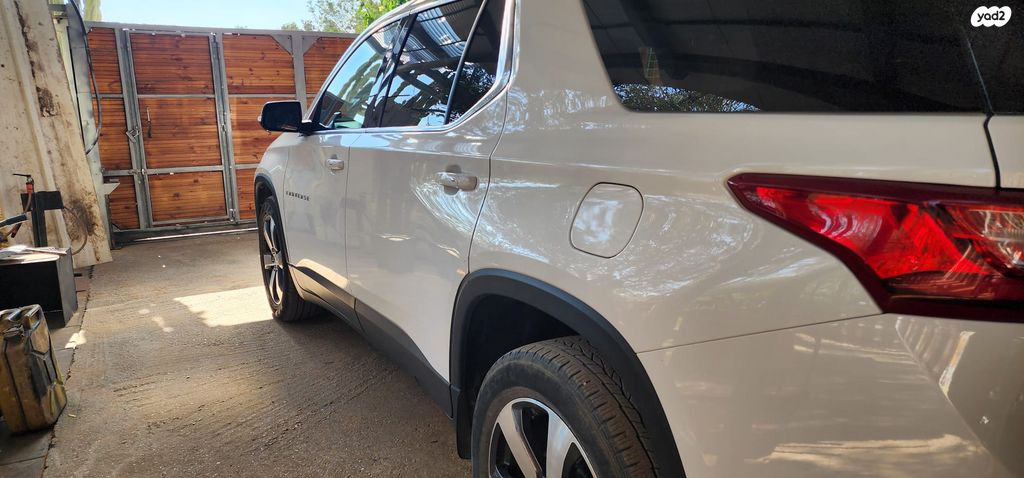 מודעת רכב שברולט טראוורס