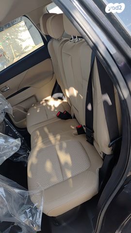 מיצובישי אאוטלנדר