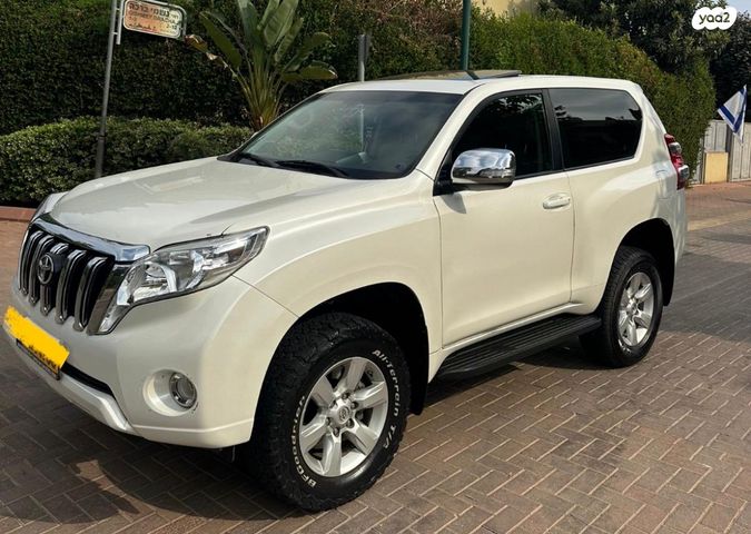 מודעת רכב טויוטה לנד קרוזר