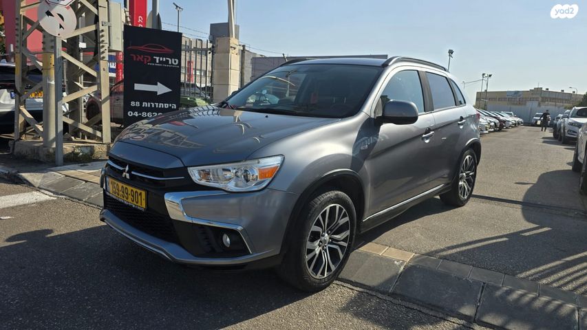 מודעת רכב מיצובישי ASX