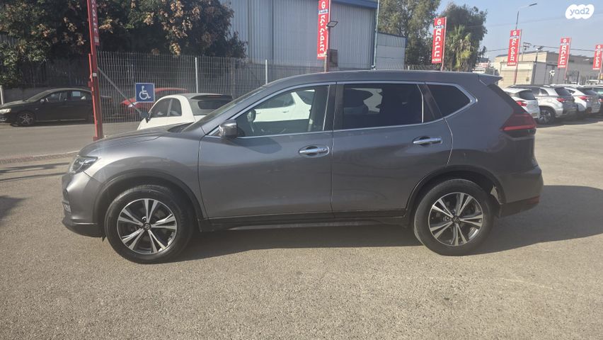 ניסאן אקס טרייל