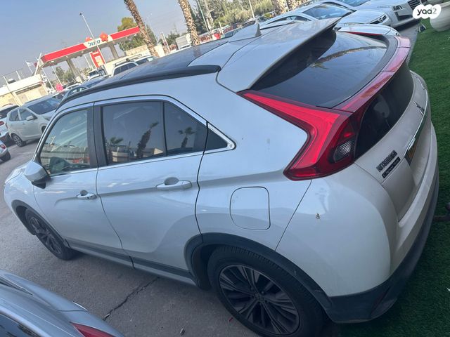 מיצובישי אקליפס קרוס