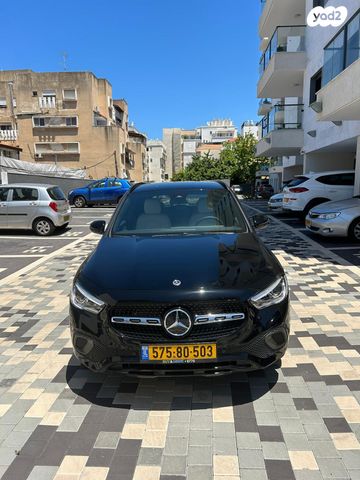 מרצדס-בנץ GLA
