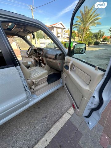 איסוזו טרופר