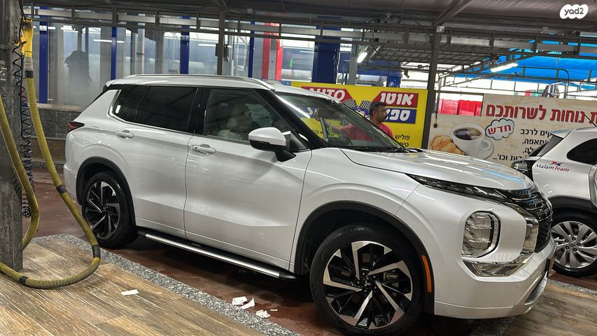 מודעת רכב מיצובישי אאוטלנדר