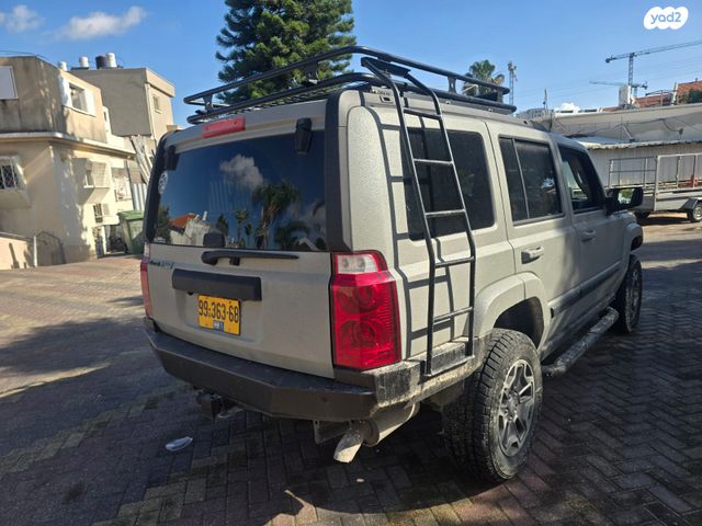 ג'יפ קומנדר