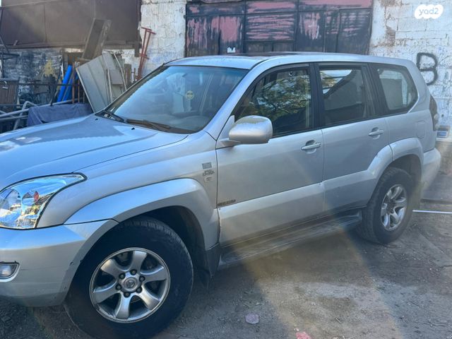 מודעת רכב טויוטה לנד קרוזר