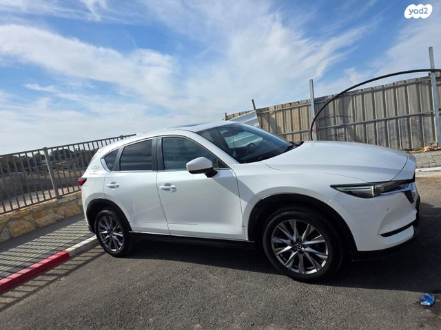 מודעת רכב מאזדה CX-5