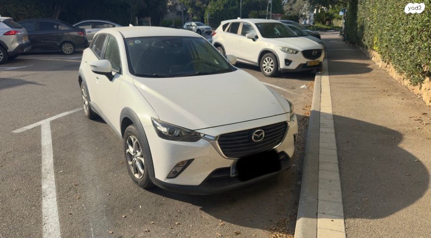 מודעת רכב מאזדה CX-3