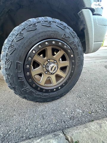 איסוזו טרופר