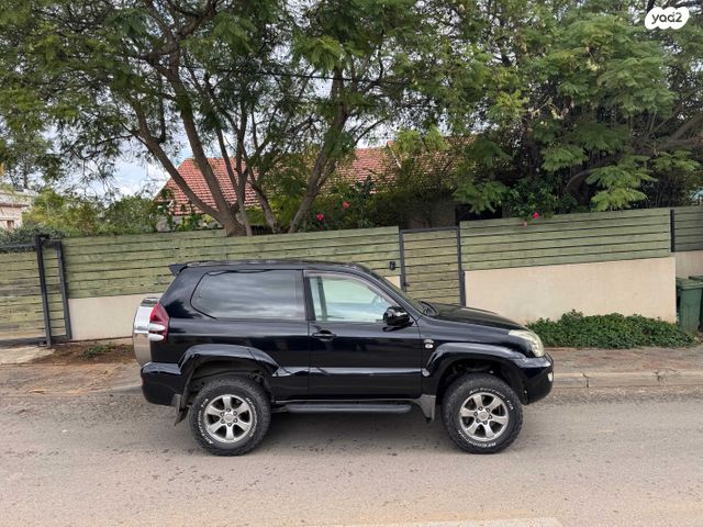 טויוטה לנד קרוזר