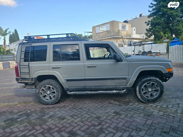 ג'יפ קומנדר